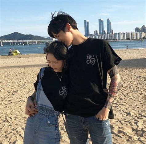 𝗦𝗨𝗡 𝗕𝗘 𝗬𝗢𝗨𝗥𝗦𝗘𝗟𝗙 If You Were Idol Couples Asian Ulzzang Couple Korean Couple