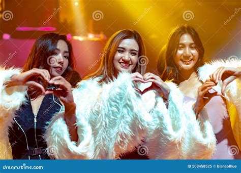 Group Of Women Friend Having Fun At Party In Dancing Club Stock Image Image Of Entertainment