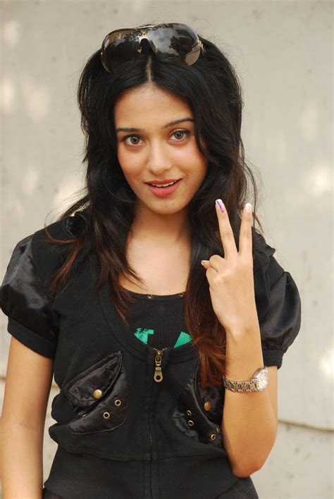 Indian Actress Amrita Rao 60 Stunning Pictures Gallery