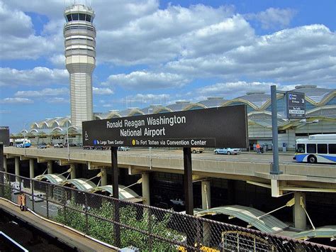 The Reagan National Airport Visiting Washington Dc Washington