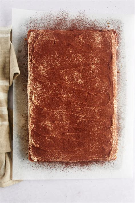 Tiramisu Cake With Fluffy Mascarpone Frosting Bake Or Break