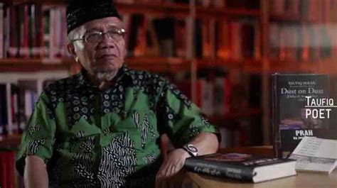 Biografi Taufiq Ismail Penulis Puisi Sastrawan Dan Kehidupan