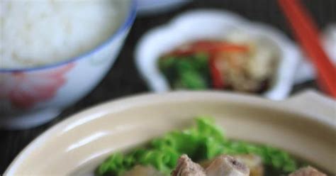 Fish maw is a good source of collagen and low in fats. GoodyFoodies: Recipe: Chinese pork ribs stew with fish maw ...