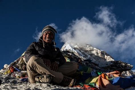 Sherpa People Of The Himalayas Culture And Mountaineering
