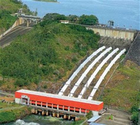 Stesen janakuasa ini adalah stesen hidroelektrik, dengan 4 turbin dengan keupayaan 100 mw sebuah memusingkan tubin jana kusa. PERLOMBONGAN DAN SUMBER KUASA.