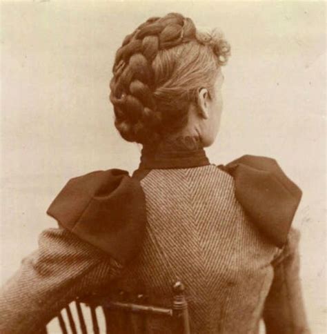 Pin By Maria Vazquez On Hair References Edwardian Hairstyles