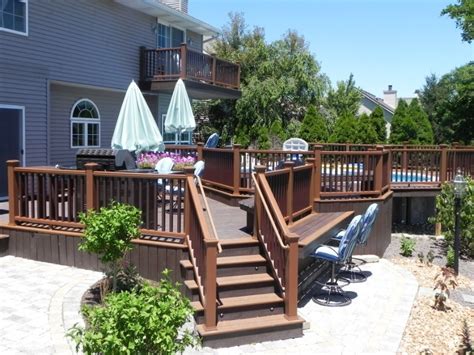 Deck — deck1  dek  noun count ** ▸ 1 part of ship you walk on ▸ 2 level of vehicle/stadium ▸ 3 wood floor behind house ▸ 4 set of cards for games ▸ 5 tape deck/cassette deck ▸ 6 for records ▸. Trex Decks - View Our Gallery of Trex Decking Projects