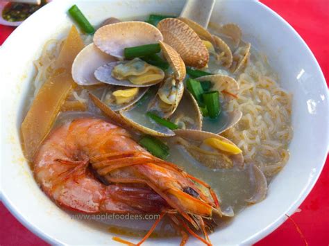 Besides the hennessy seafood noodle, there are many other food to eat here at keng nam hai too. Seafood Noodles at Restoran Keng Nam Hai, Kepong