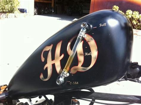 The gas tank on a motorcycle before you paint your motorcycle tank, drain any gasoline from the tank into a suitable container. Cool tank~ love the gas gauge | Motorcycle tank ...