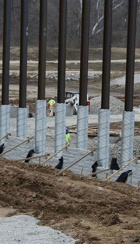 A stroll along the top of the wall provides an incredible view of the structure snaking off into the distance. Rosch Company | MSE Walls