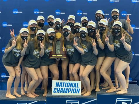 Uva Women S Swim And Dive Team Wins First National Title Wuva