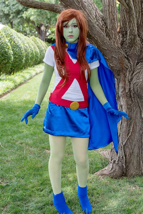 Babe Justice Cosplay Miss Martian