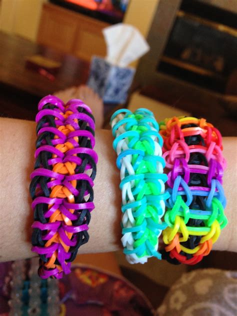 Create Colorful And Stylish Accessories With Rainbow Loom Bracelets