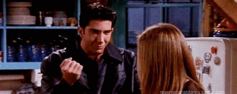 Rachel Green Friends  Find And Share On Giphy
