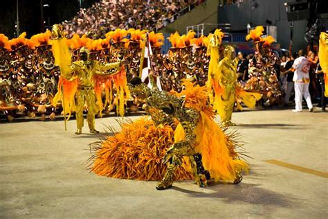 Karnevalet I Rio 2024 Billett Til Sambaparaden M Transport GetYourGuide
