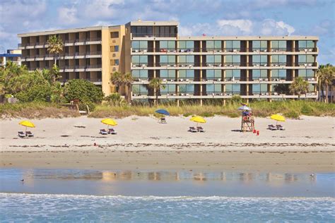 Pet Friendly Hotels In Cocoa Beach Florida Accepting Dogs And Cats