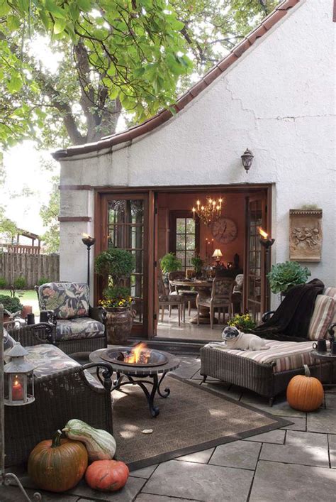 40 Beautiful Fire Pit Ideas To Warm Up Your Outdoor Living