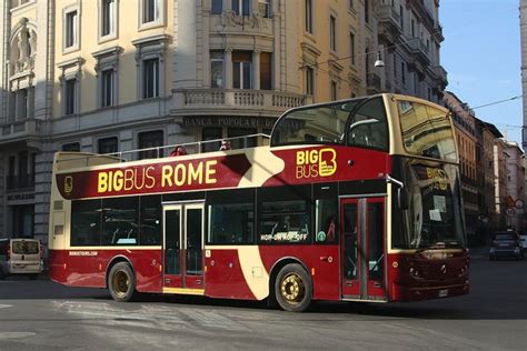 3 Circuits à Arrêts Multiples En Bus Panoramique à Rome Destination Rome