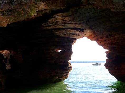 Apostle Islands Sea Caves Boat Tour