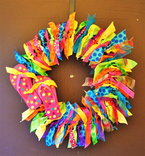 How To Make A Pinwheel Wreath Easy Summer Wreath Made With Upcycled