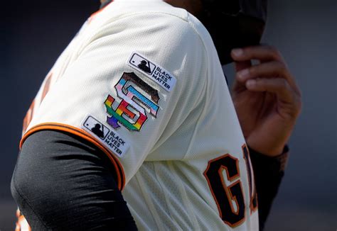 Giants Become First Team In Mlb To Wear Pride Colors On The Field The Washington Post