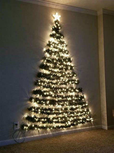 30 Flat Wall Christmas Tree