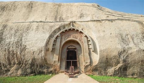 Barabar Caves Of Bihar Bodhi Bihar Tourism
