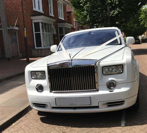 Modern Rolls Royce Phantom Gold Wedding Cars Wedding Car Hire