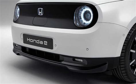 Honda E Electric Car Hatchback The Complete Guide For The Uk Ezoomed