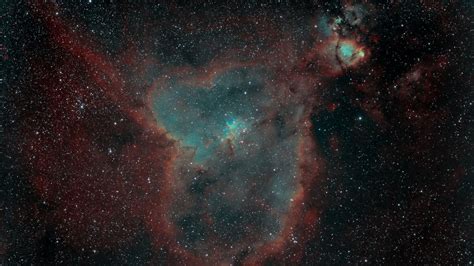 Light Red Blue Heart Nebula Glow Stars Space Sky 4k Hd Space Wallpapers