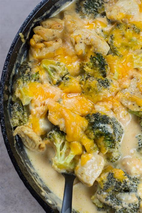 Chicken is super high in protein, while having minimal fat and carbs, so you can make some incredible keto dishes that taste buffalo chicken & broccoli bowls with cauliflower rice. Keto Broccoli Cheddar Chicken (one pan recipe) - Maebells