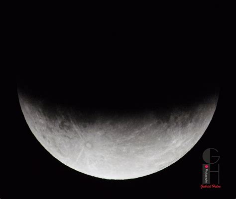 Bab.la no es responsable de su contenido. Imágenes del eclipse parcial de luna visto desde todo el mundo