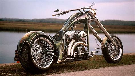 Stretched Cool Chopper