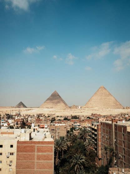 Walking Inside The Pyramids Of Giza Egypt Travel Dudes