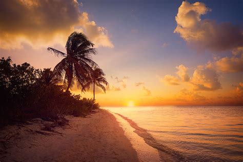 The 10 Best Tropical Beach Destinations Hotluxurytravel Best Places