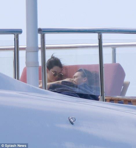 Kendall Jenner Kisses Harry Styles While Holidaying On St Barts Yacht