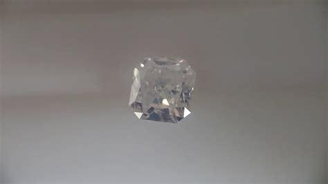 Natural Diamond How Does A Fancy White Diamond Look Like Youtube