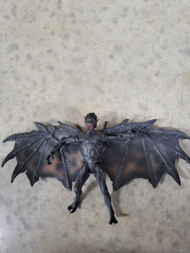 Van Helsing Dracula Bat Beast Form Monster Vampire Jakks Pacific Action