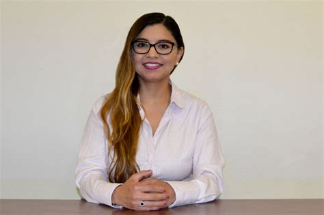 Fue director de la editorial cal y arena; Karla María Rubio Nava, la trayectoria de una joven ...