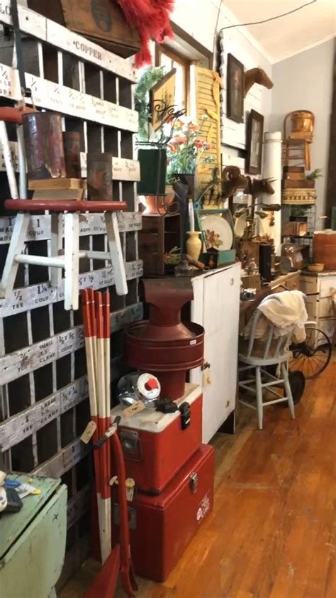 Old Stuff And Cool Junk For Your Home Antiques Iowa Vintage