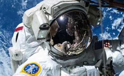 Nasa To Test New Augmented Reality Glasses For Astronauts