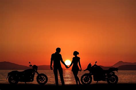 Hd Wallpaper Sunset Bikes Couple Oceans Beach Love Romantic