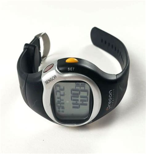Oregon Scientific Heart Rate Monitor Watch Ihm80004 Wr 30m New