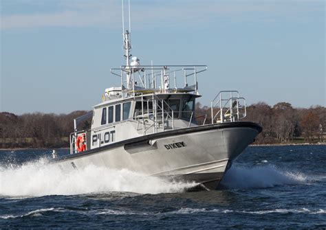 Gladding Hearn Delivers High Speed Launch To Alabama Pilots Workboat