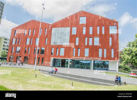 Amsterdam University College Building At The Science Park Amsterdam The