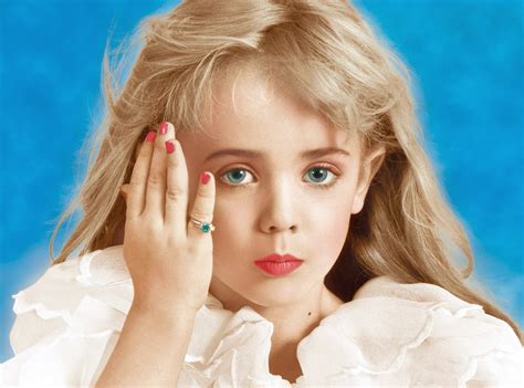 Remembering Jonbenét Ramsey The Beauty Queen Look Back At The Pageant Contestant S Portraits