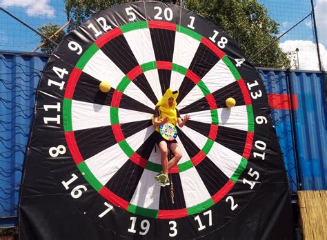 Follow the latest darts news with sky sports. Stagreisen - Fuß-Darts