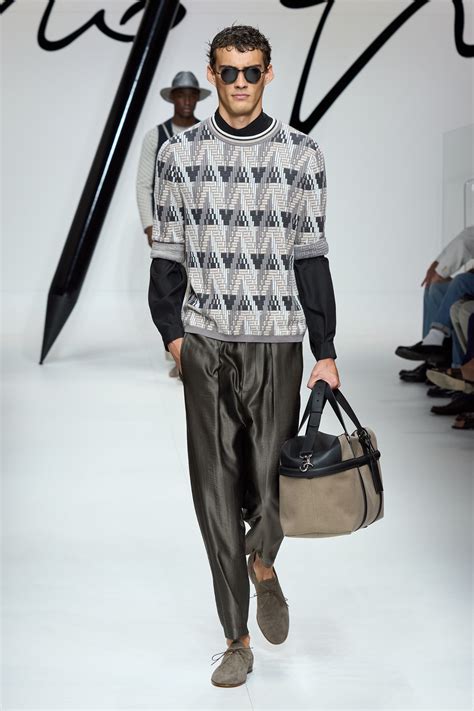 Giorgio Armani Spring 2024 Menswear Collection Vogue