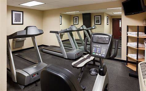 Maybe you would like to learn more about one of these? Hotel Rooms At The Complex | The Dakota Event Center ...