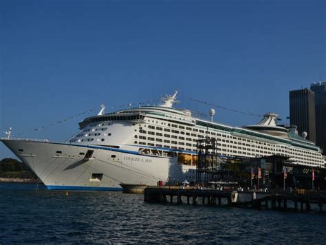 Photo Tour Royal Caribbeans Voyager Of The Seas
